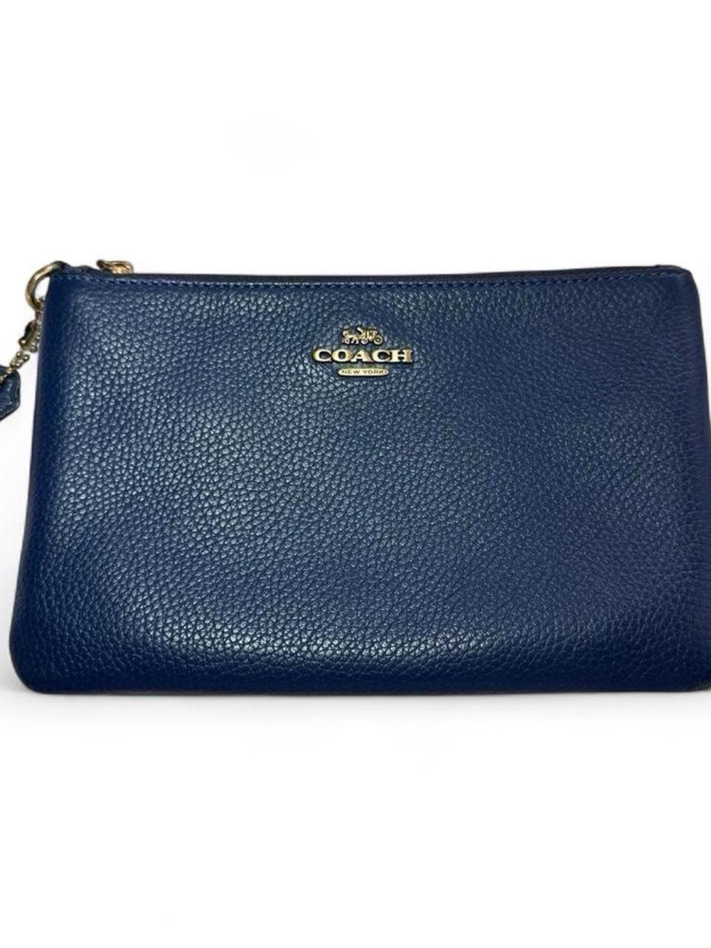 Rare find Coach navy leather accessory pouch cosmetic case.
#coach#